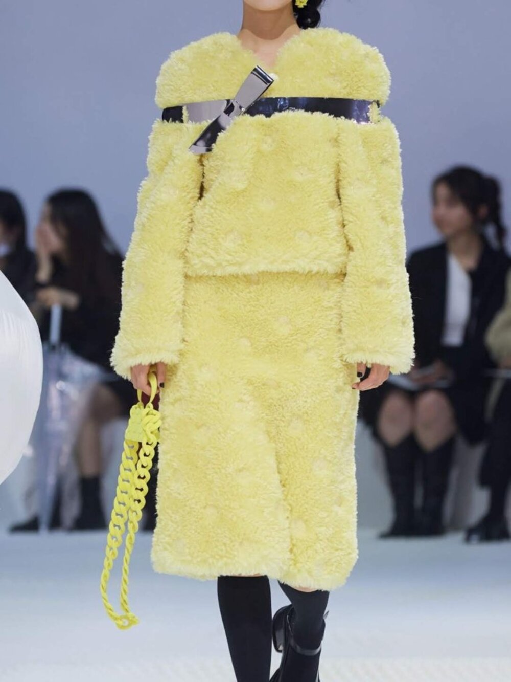 Shushu Tong Runway Set XS